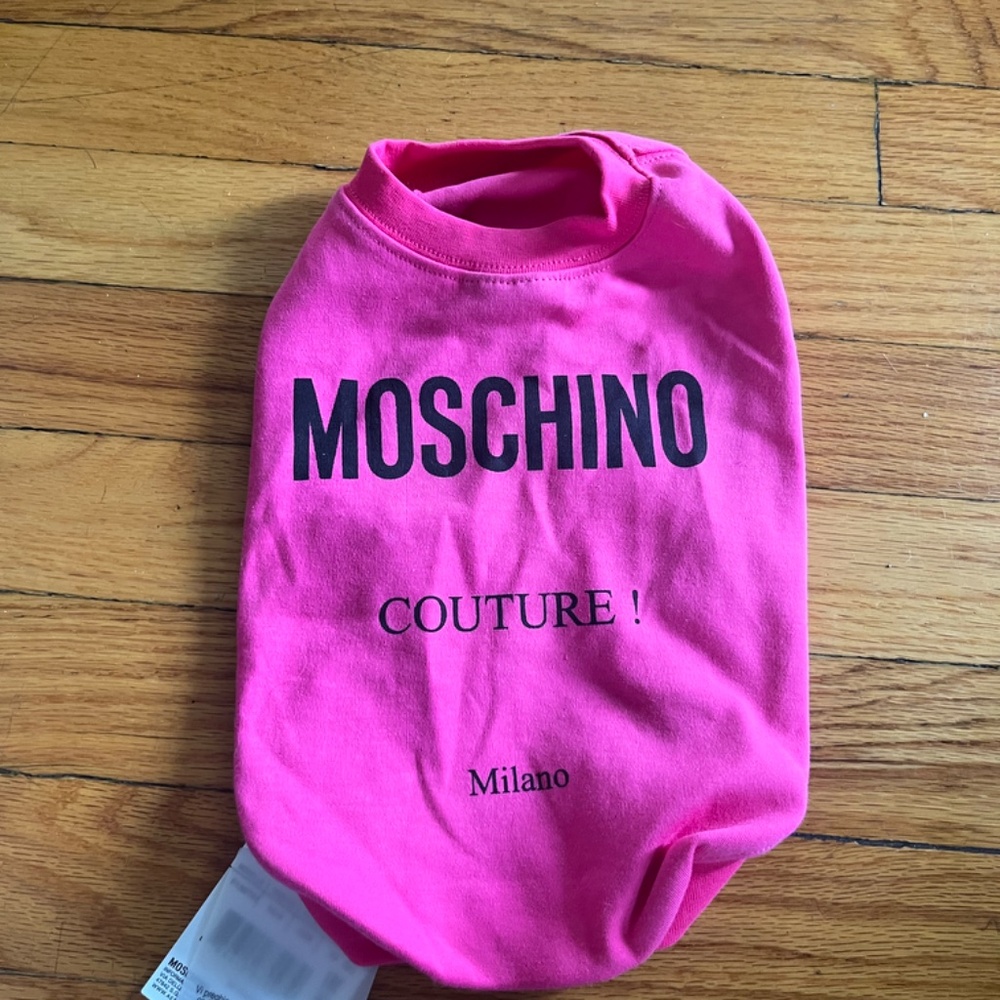 MOSCHINO Jersey Logo Dog T-Shirt NWT and dust bag - Picture 2 of 7